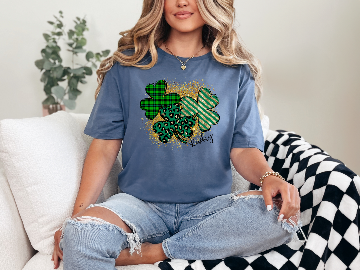 Lucky shamrock st patrick's day - Short sleeve t-shirt